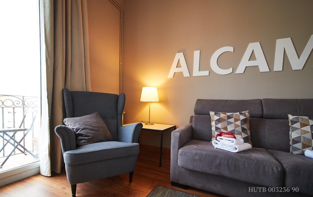 Апартаменти Alcam Rizal Барселона Екстер'єр фото